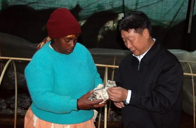 4 拷贝_缩小大小.jpg