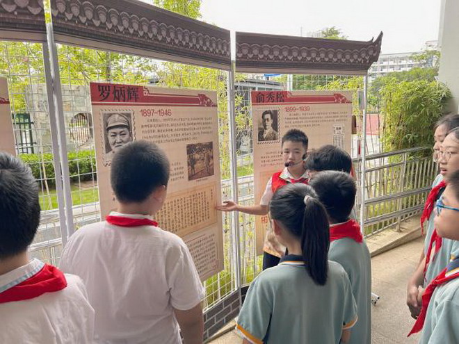image005_缩小大小.jpg