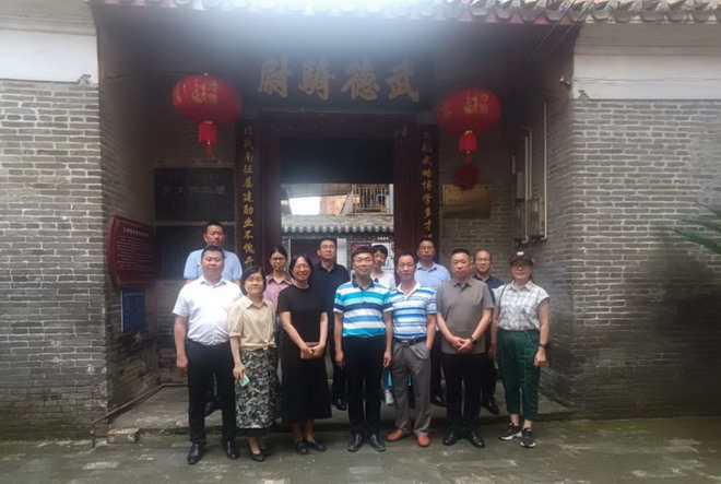 image007_缩小大小.jpg