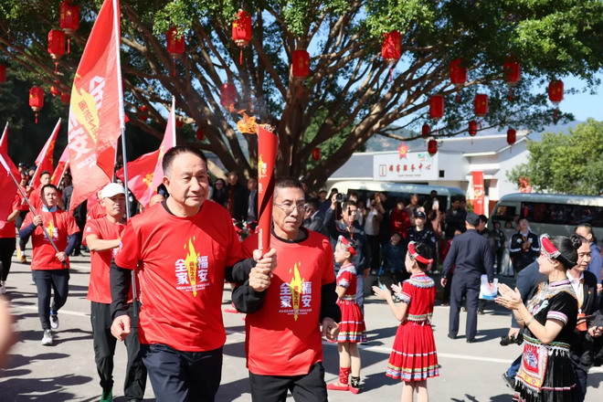 C9 拷贝_缩小大小.jpg