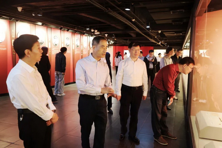 1761298816156787.jpg A4_调整大小.jpg