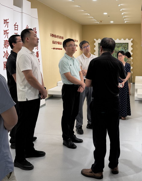 2-1_缩小大小.jpg