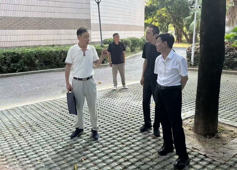 2_缩小大小.jpg